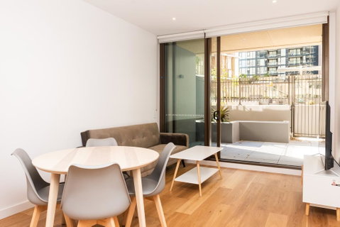 Modern Apartment In Darling Harbour - Inverell Accommodation 0