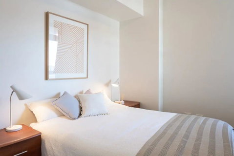 Modern Harbourside Apartment With A View - Inverell Accommodation 3