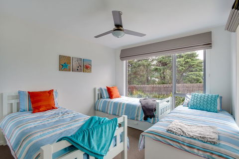 Modern McCrae Beauty - Inverell Accommodation 2