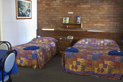 Motel Myall - Inverell Accommodation 0