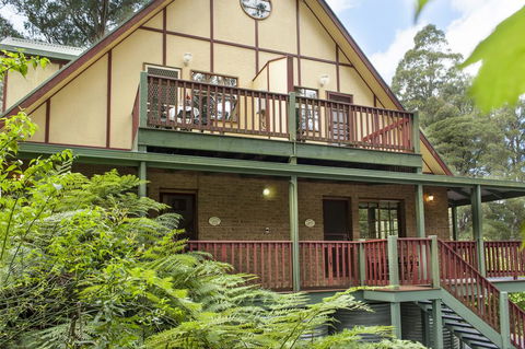 Mountain Lodge - Inverell Accommodation 0