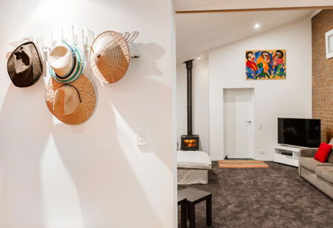Mt Martha Retreat - Inverell Accommodation 1