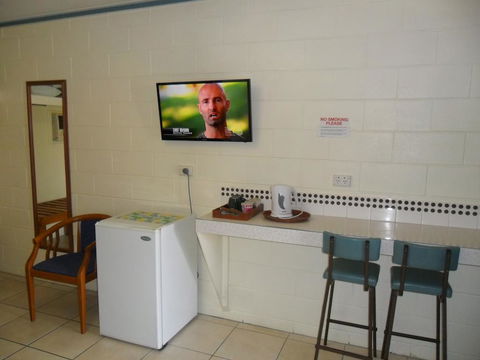 Nanango Antler Motel - Inverell Accommodation 3