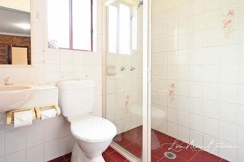 Narrandera Club Motor Inn - Inverell Accommodation 1