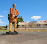 Ned Kelly's Motel - Inverell Accommodation