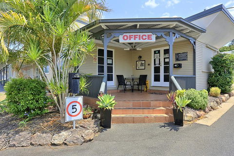 Ned Kelly's Motel - Inverell Accommodation 2
