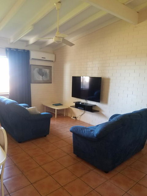 Kalbarri Seaview Villas - Inverell Accommodation 2