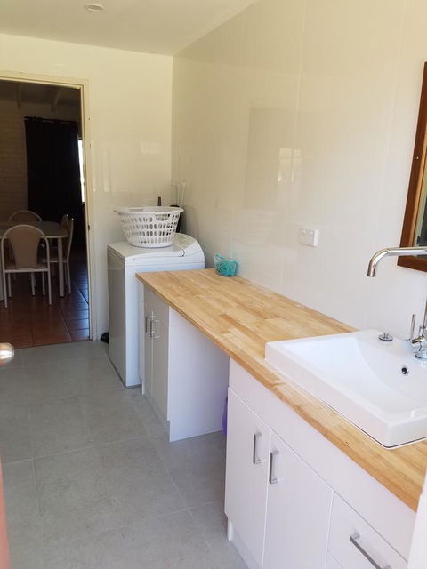 Kalbarri Seaview Villas - Inverell Accommodation 0