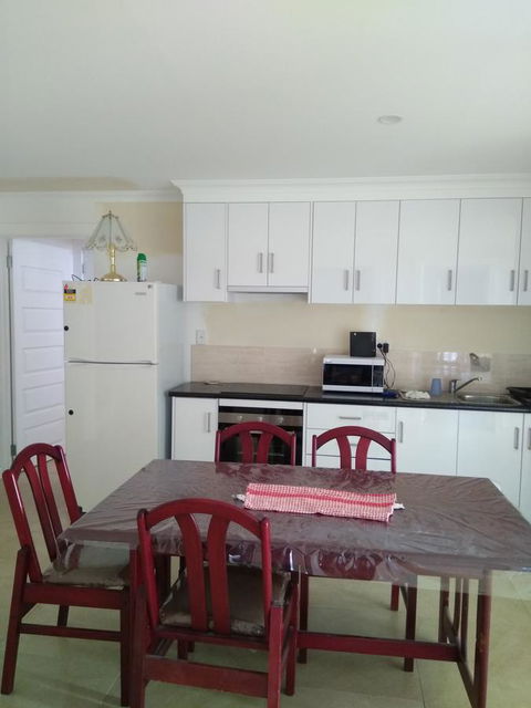 DIANELLA Budget Rooms Happy Place To Stay - Inverell Accommodation 8