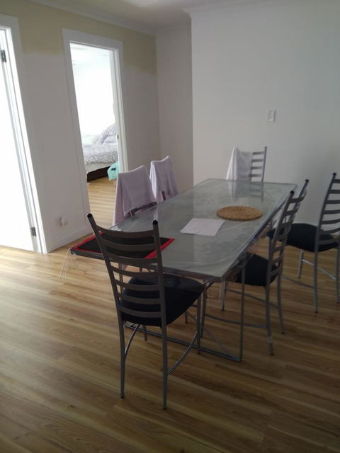 DIANELLA Budget Rooms Happy Place To Stay - Inverell Accommodation 34