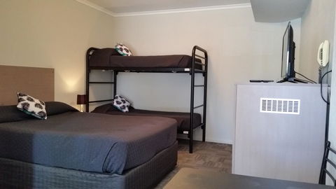Mandurah Foreshore Motel - Inverell Accommodation 1