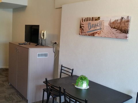 Mandurah Foreshore Motel - Inverell Accommodation 10