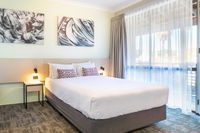 Book Wanneroo Accommodation Vacations Inverell Accommodation Inverell Accommodation