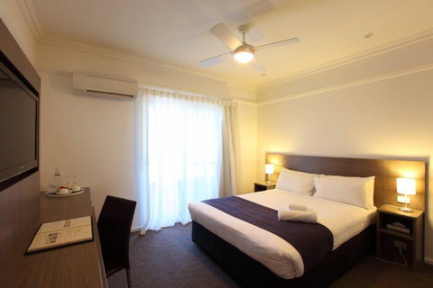 Cottesloe Beach Hotel - Inverell Accommodation 9