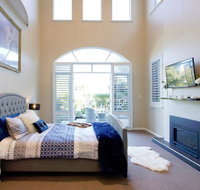 Sorrento Beach Manor - Inverell Accommodation