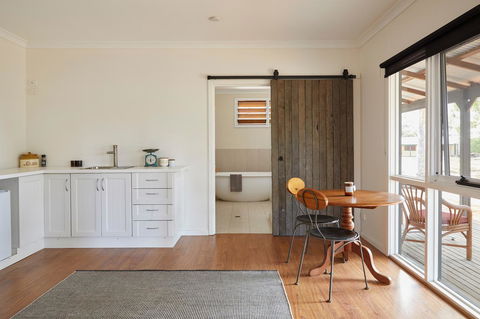 Margaret River Retreat - Inverell Accommodation 15