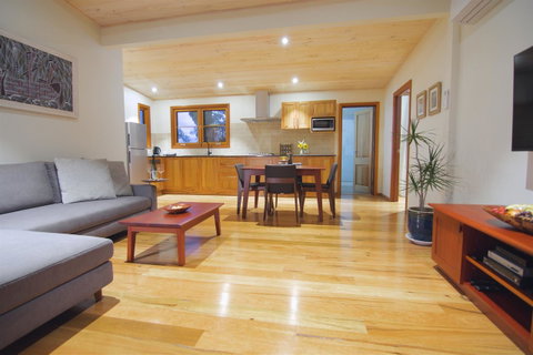 Aiyana Retreat - Inverell Accommodation 7