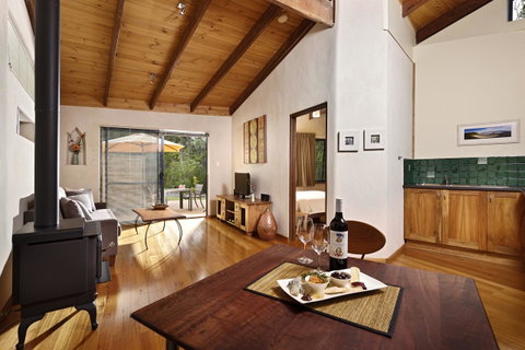 Aiyana Retreat - Inverell Accommodation 2
