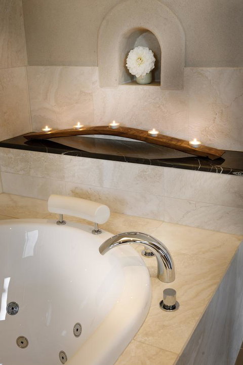 Aiyana Retreat - Inverell Accommodation 10
