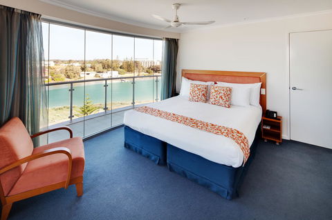 Seashells Mandurah - Inverell Accommodation 22