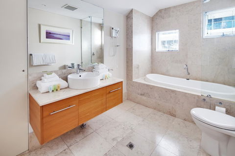 Seashells Mandurah - Inverell Accommodation 1