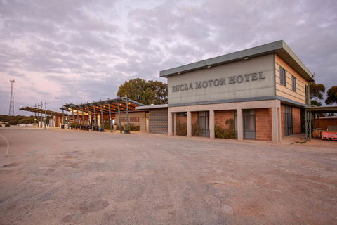 EUCLA MOTOR HOTEL - Inverell Accommodation 0