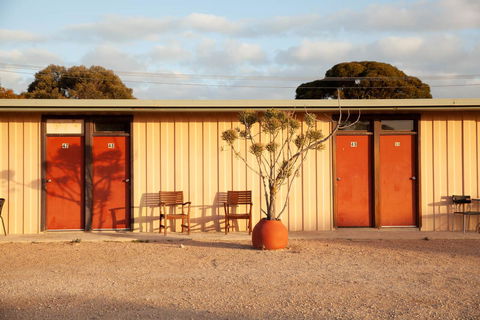EUCLA MOTOR HOTEL - Inverell Accommodation 7