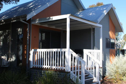 Mandurah Ocean Marina Chalets - Inverell Accommodation 43
