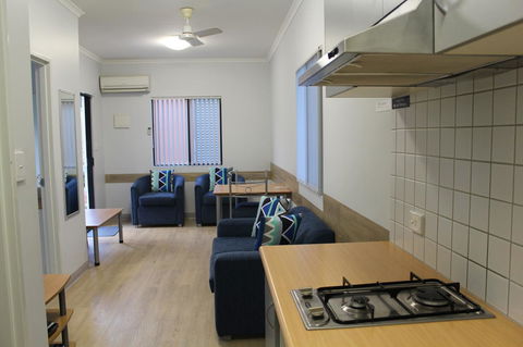 Mandurah Ocean Marina Chalets - Inverell Accommodation 20