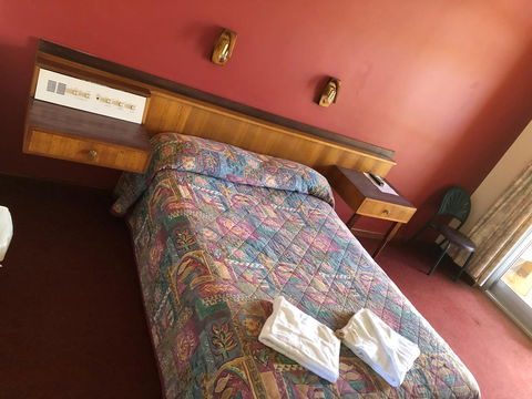 Kambalda Hotel - Inverell Accommodation 3