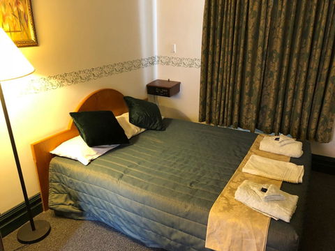 The Palace Hotel - Inverell Accommodation 6