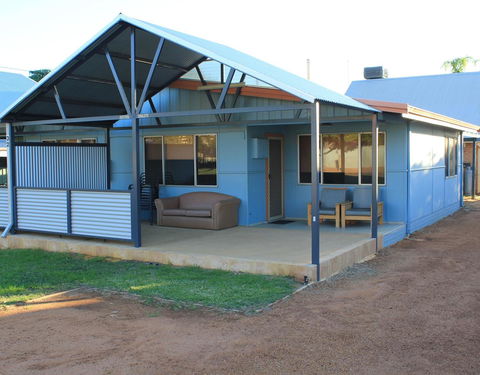 Kestrel Chalets - Inverell Accommodation 15