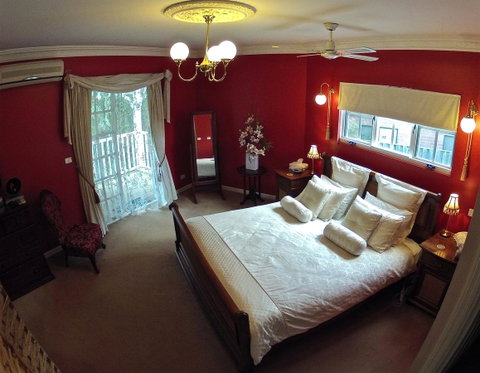 Lanterns Retreats - Inverell Accommodation 7