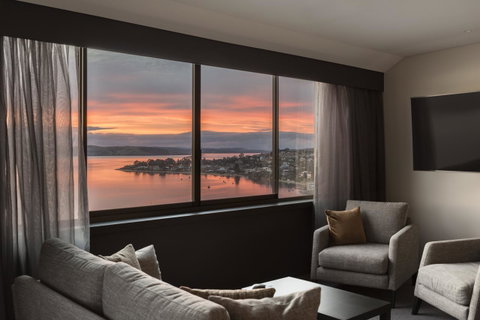 Wrest Point - Inverell Accommodation 7