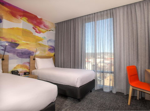 Ibis Styles Hobart - Inverell Accommodation 19