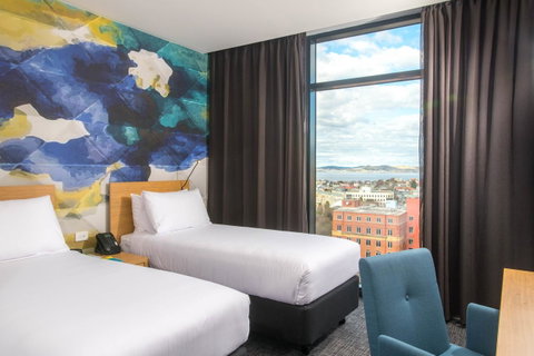Ibis Styles Hobart - Inverell Accommodation 6