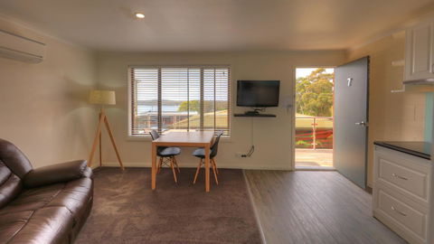 Sweetwater Villas - Inverell Accommodation 5