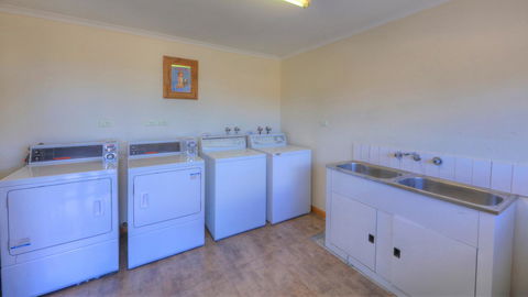 Sweetwater Villas - Inverell Accommodation 9