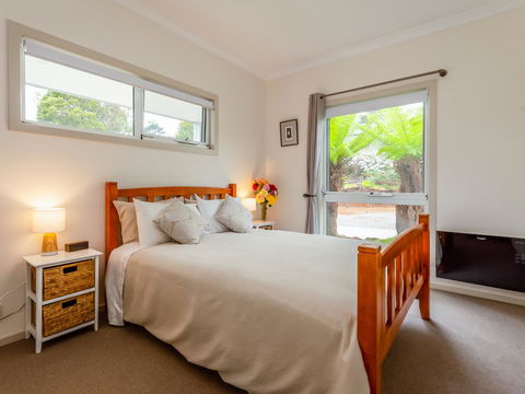 Erriba House - Inverell Accommodation 11