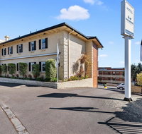 Coach House Launceston - Inverell Accommodation