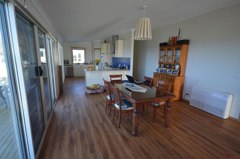 Seascape Beach House - Inverell Accommodation 4