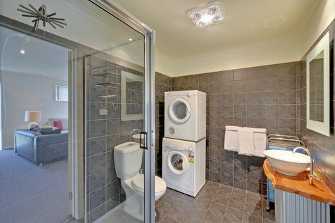 Aloft Boutique Accommodation - Inverell Accommodation 16