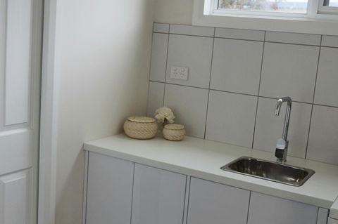 Sisters Beach Paradise - Inverell Accommodation 1