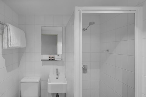 Travelodge Hotel Hobart - Inverell Accommodation 8