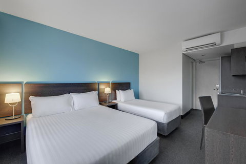 Travelodge Hotel Hobart - Inverell Accommodation 9