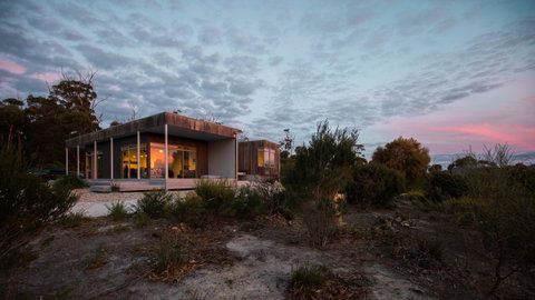 Aplite House - Inverell Accommodation 3