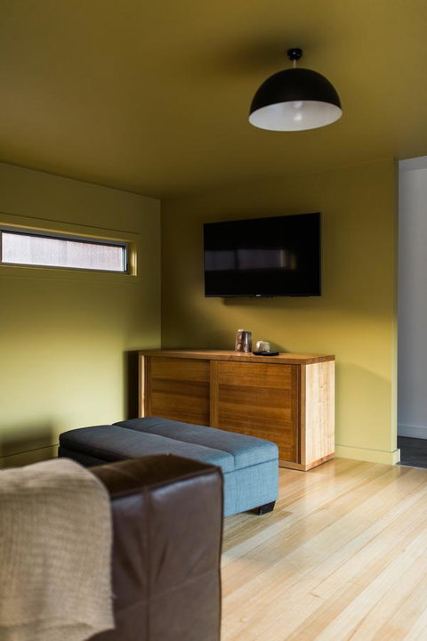 Aplite House - Inverell Accommodation 15