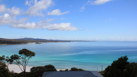 SEA EAGLE COTTAGE Amazing Views Of Bay Of Fires - Inverell Accommodation 26