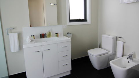 SEA EAGLE COTTAGE Amazing Views Of Bay Of Fires - Inverell Accommodation 28