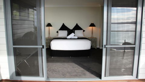 SEA EAGLE COTTAGE Amazing Views Of Bay Of Fires - Inverell Accommodation 8